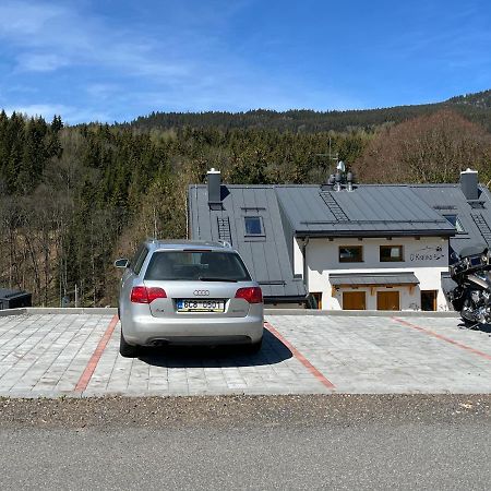 U Kralika, Apartman H, 3 Samostatne Loznice - Mezonet, Vlastni Parkovani, 50 Metru Od Vleku , Vysousece Bot V Lyzarne Dolní Morava Kültér fotó
